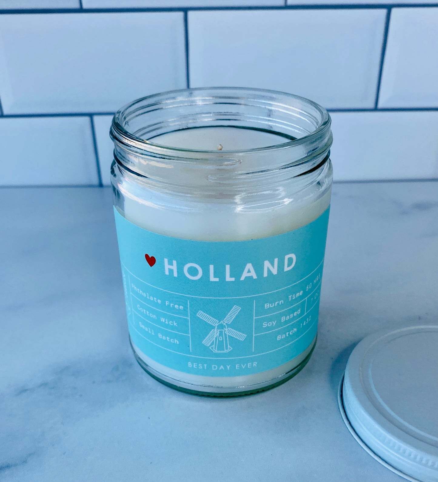 Holland Candle