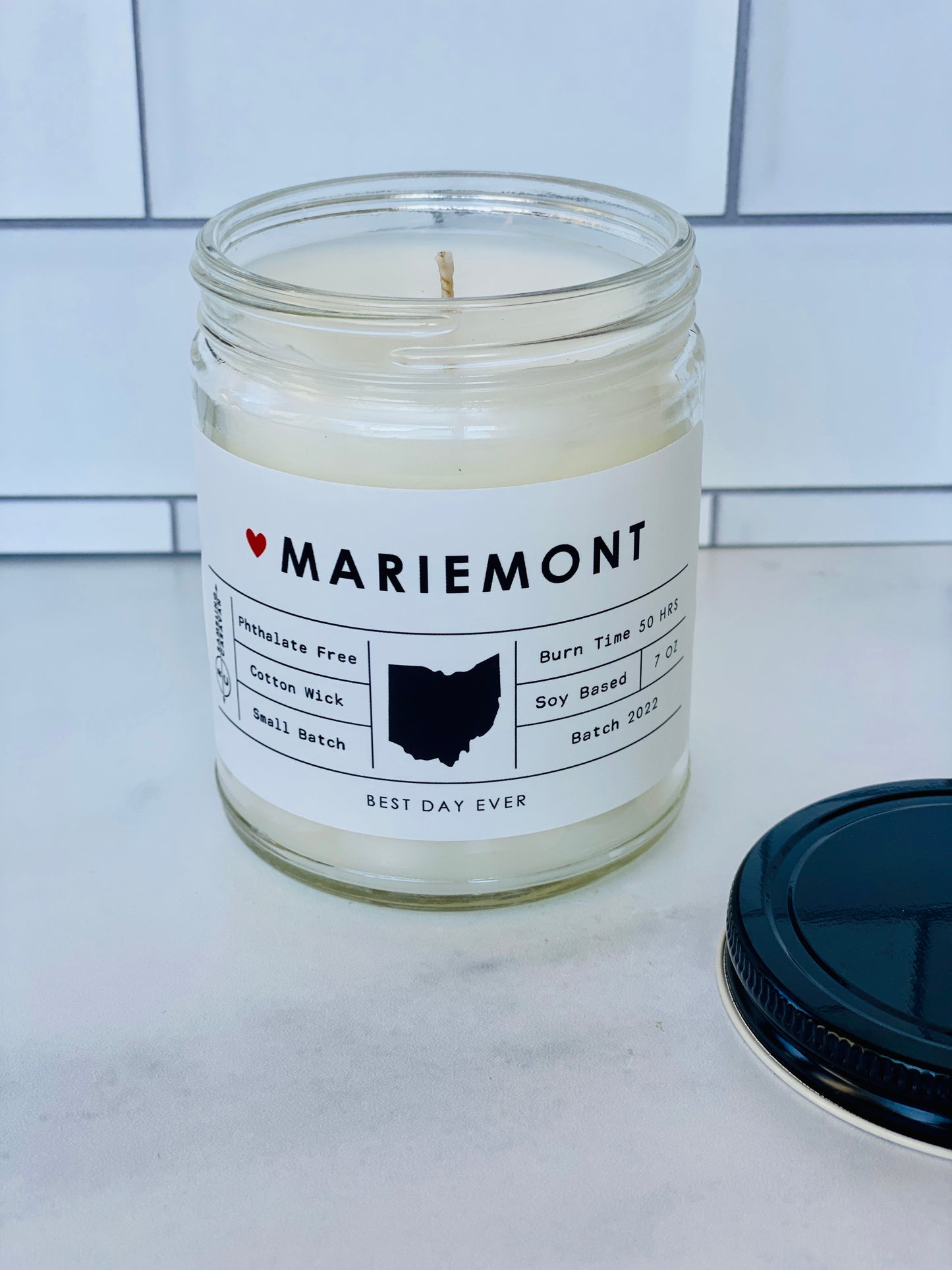 Mariemont, OH Candle