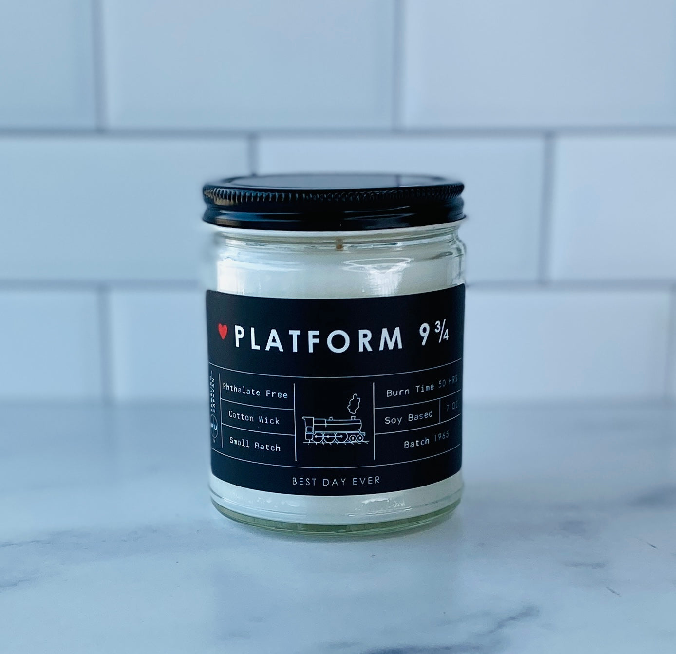 Platform 9 3/4 Candle