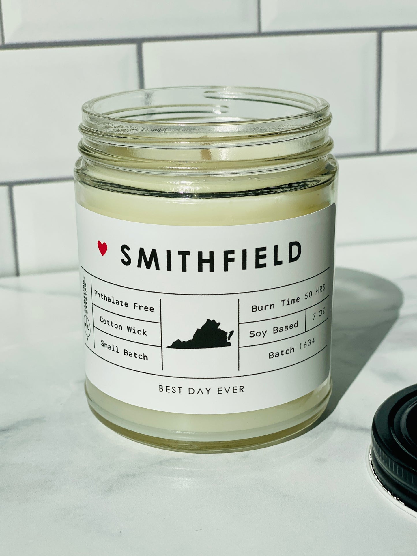 Smithfield, VA Candle