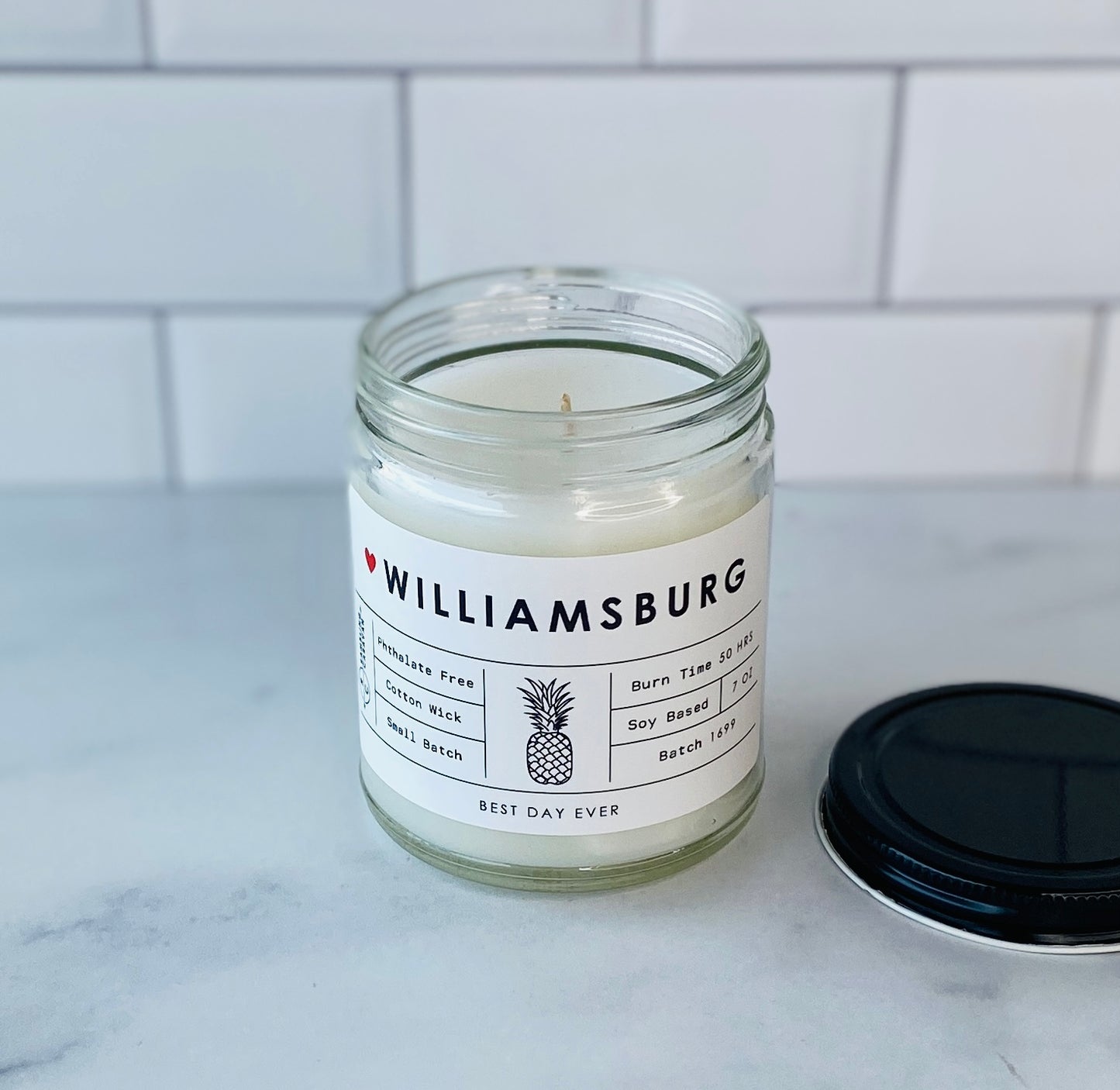 Williamsburg, VA Candle