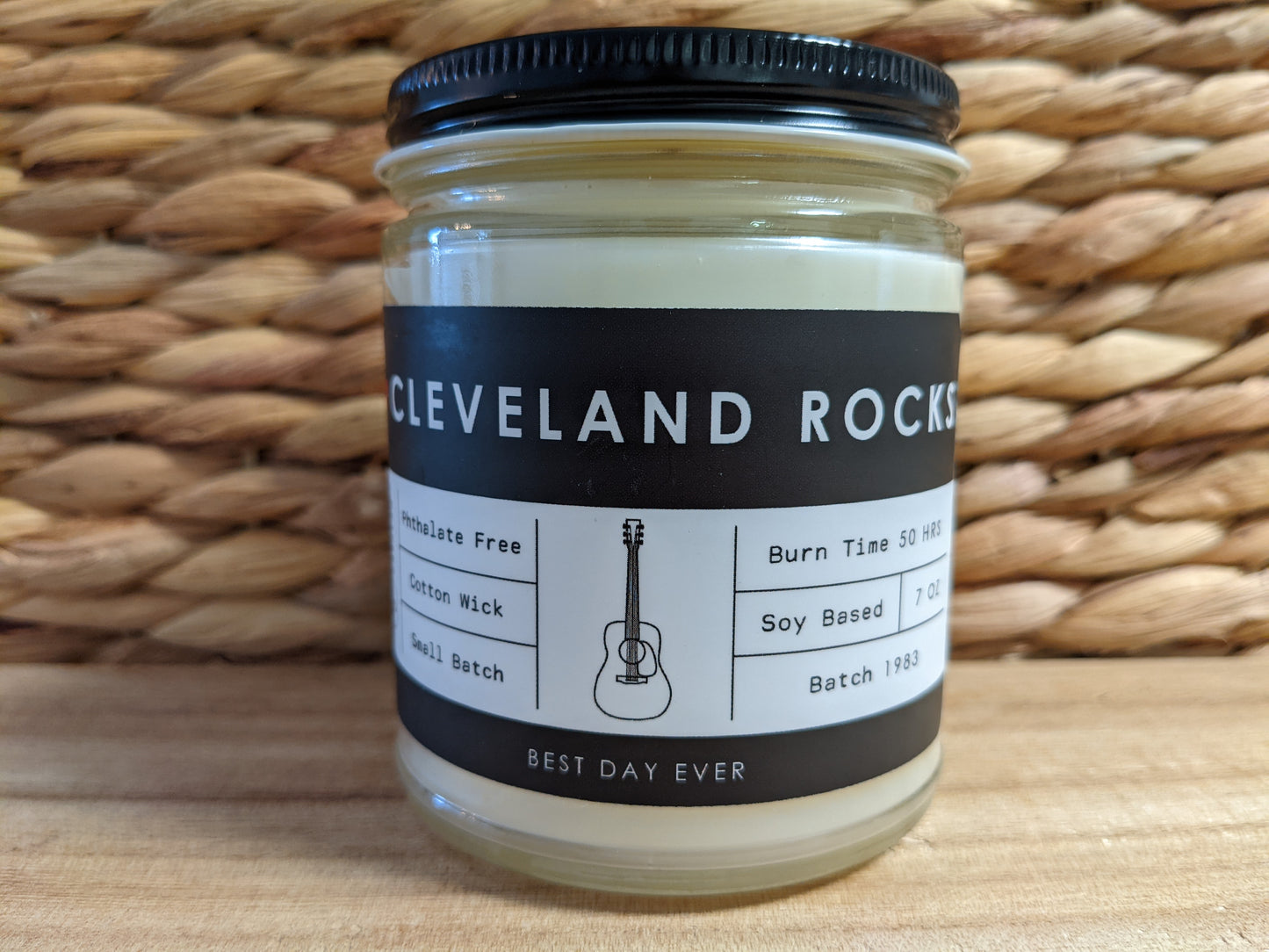 Cleveland (OH) Rocks Candle