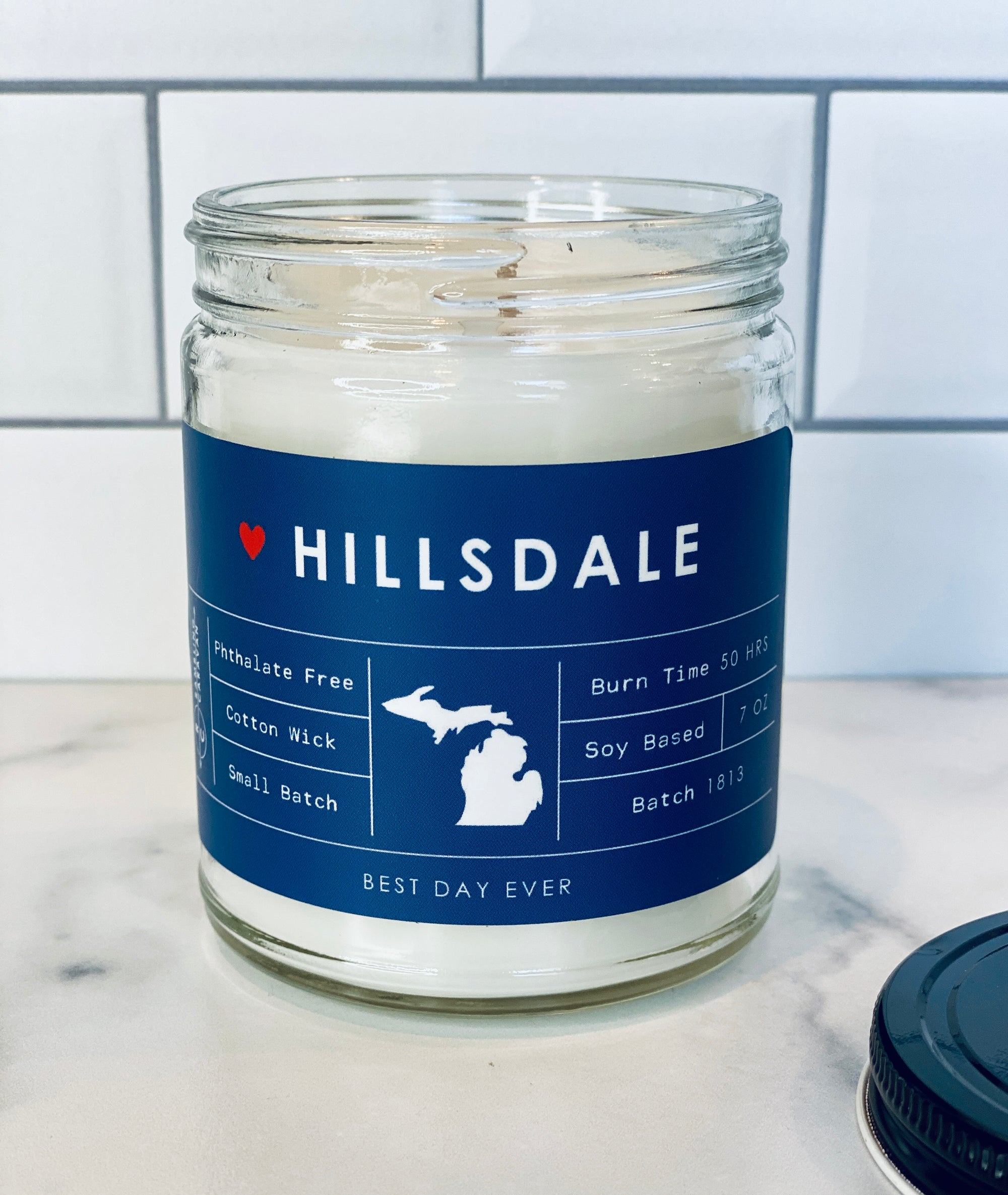 Hillsdale, MI Candle