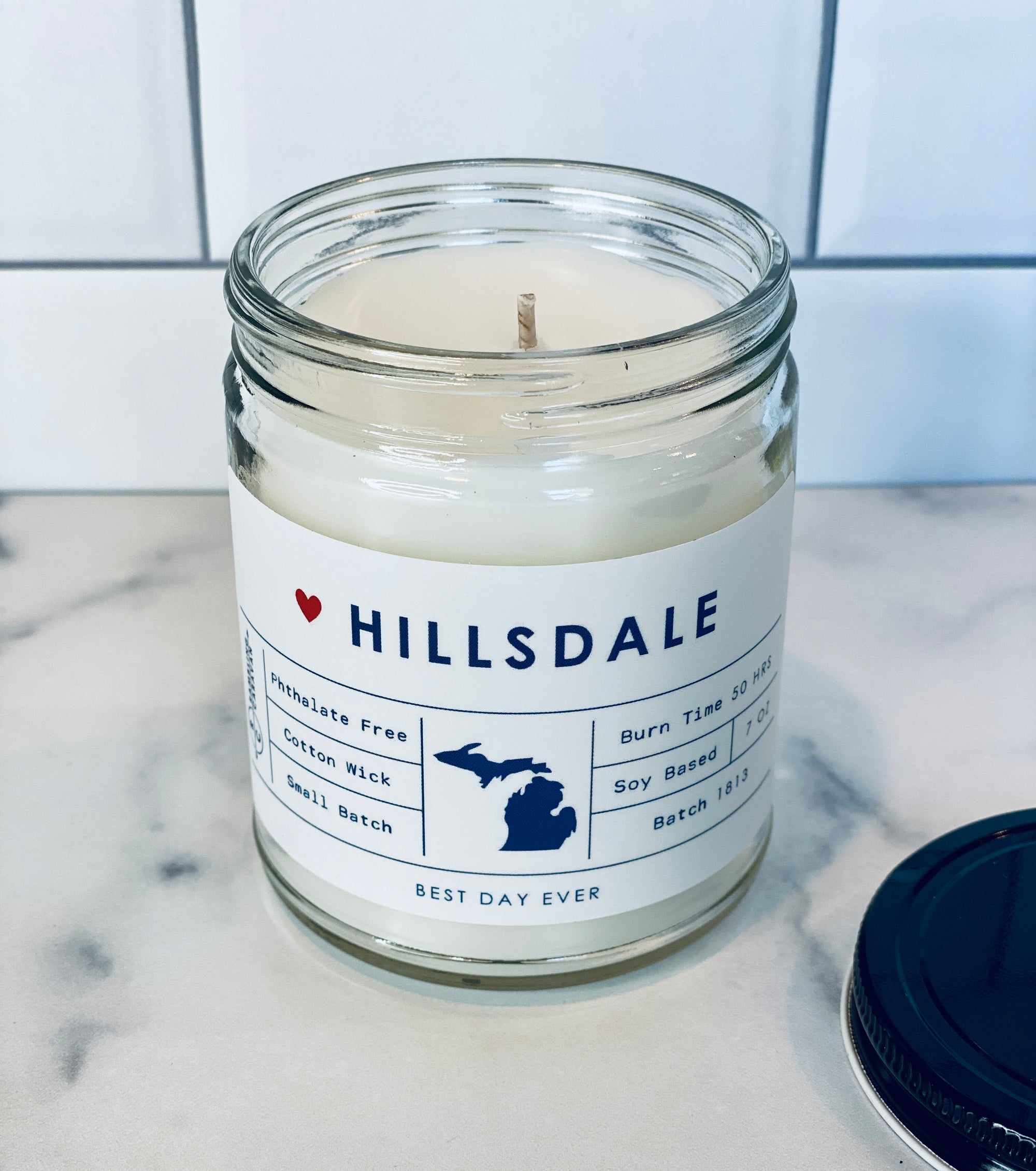 Hillsdale, MI Candle