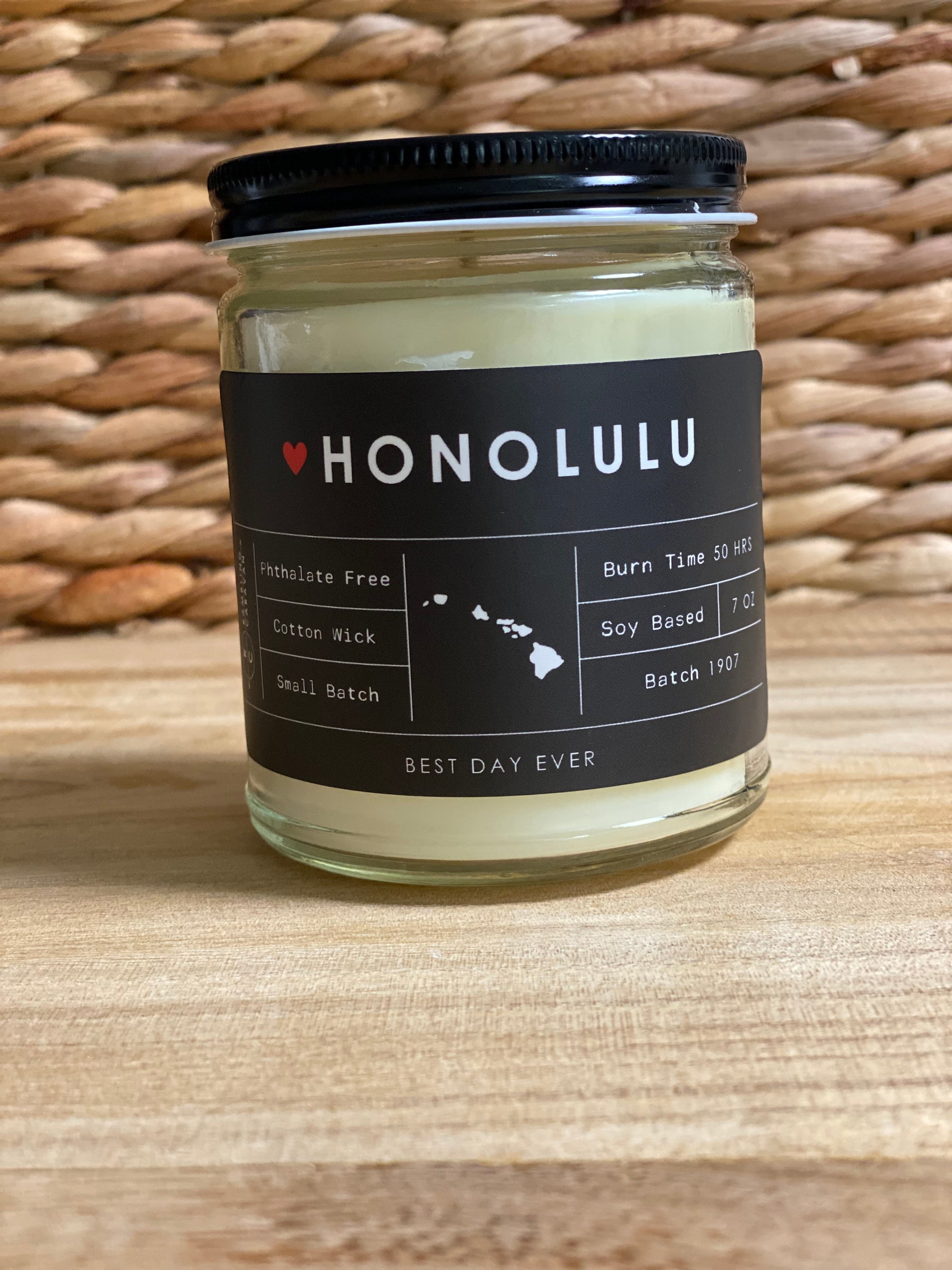 Honolulu, HI Candle
