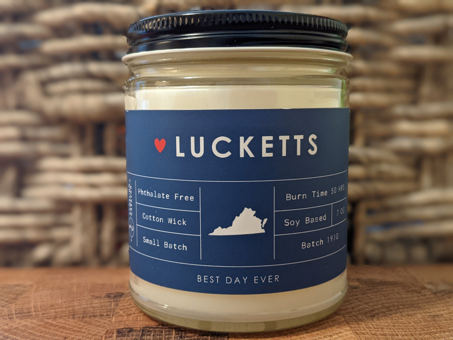 Lucketts, VA Candle