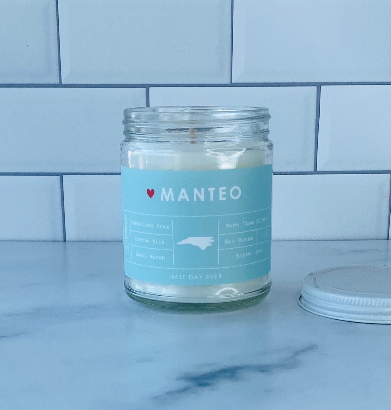 Manteo, Outer Banks, NC Candle