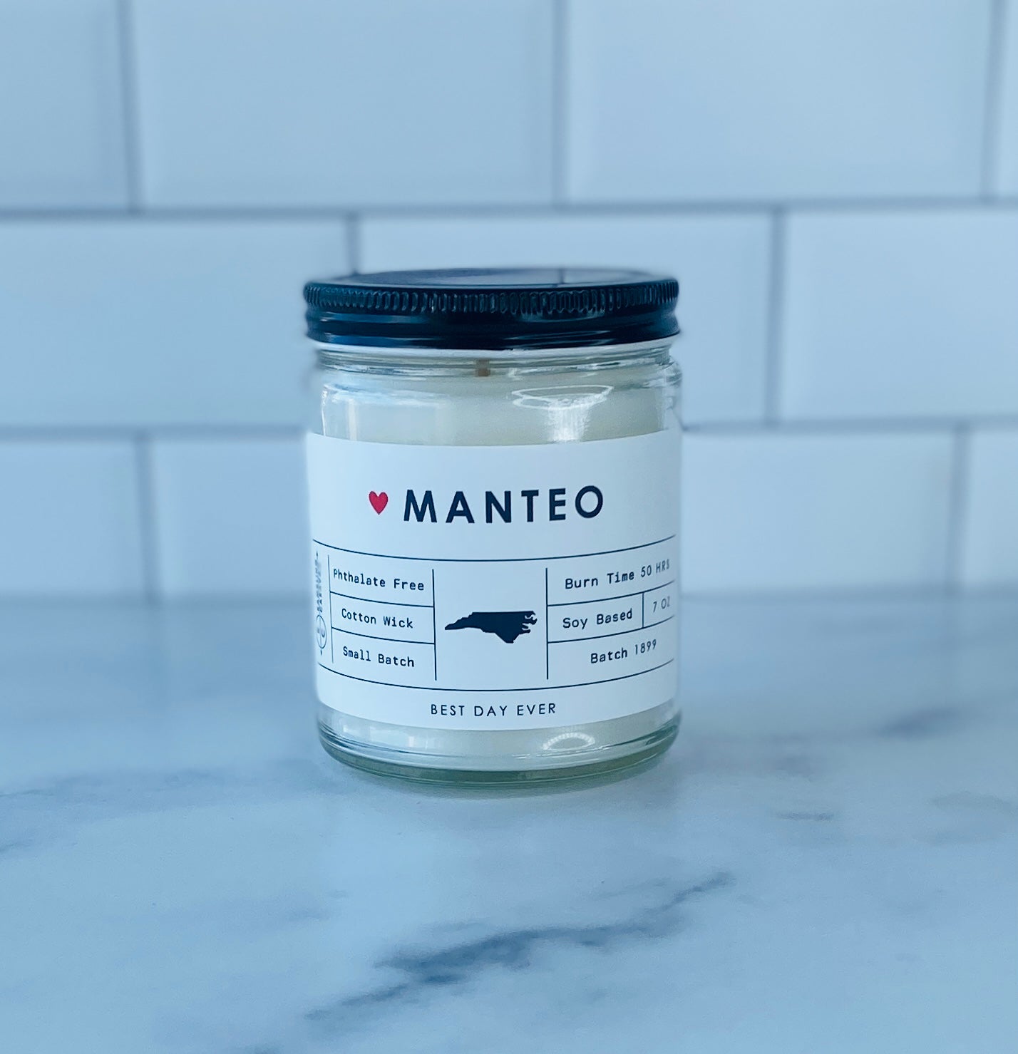 Manteo, Outer Banks, NC Candle