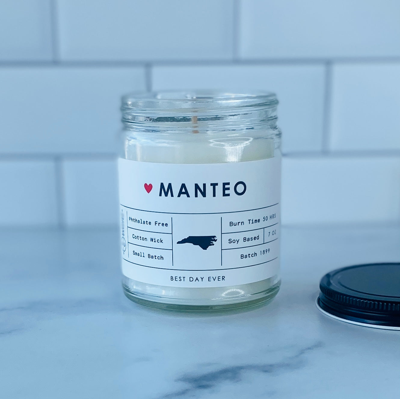 Manteo, Outer Banks, NC Candle