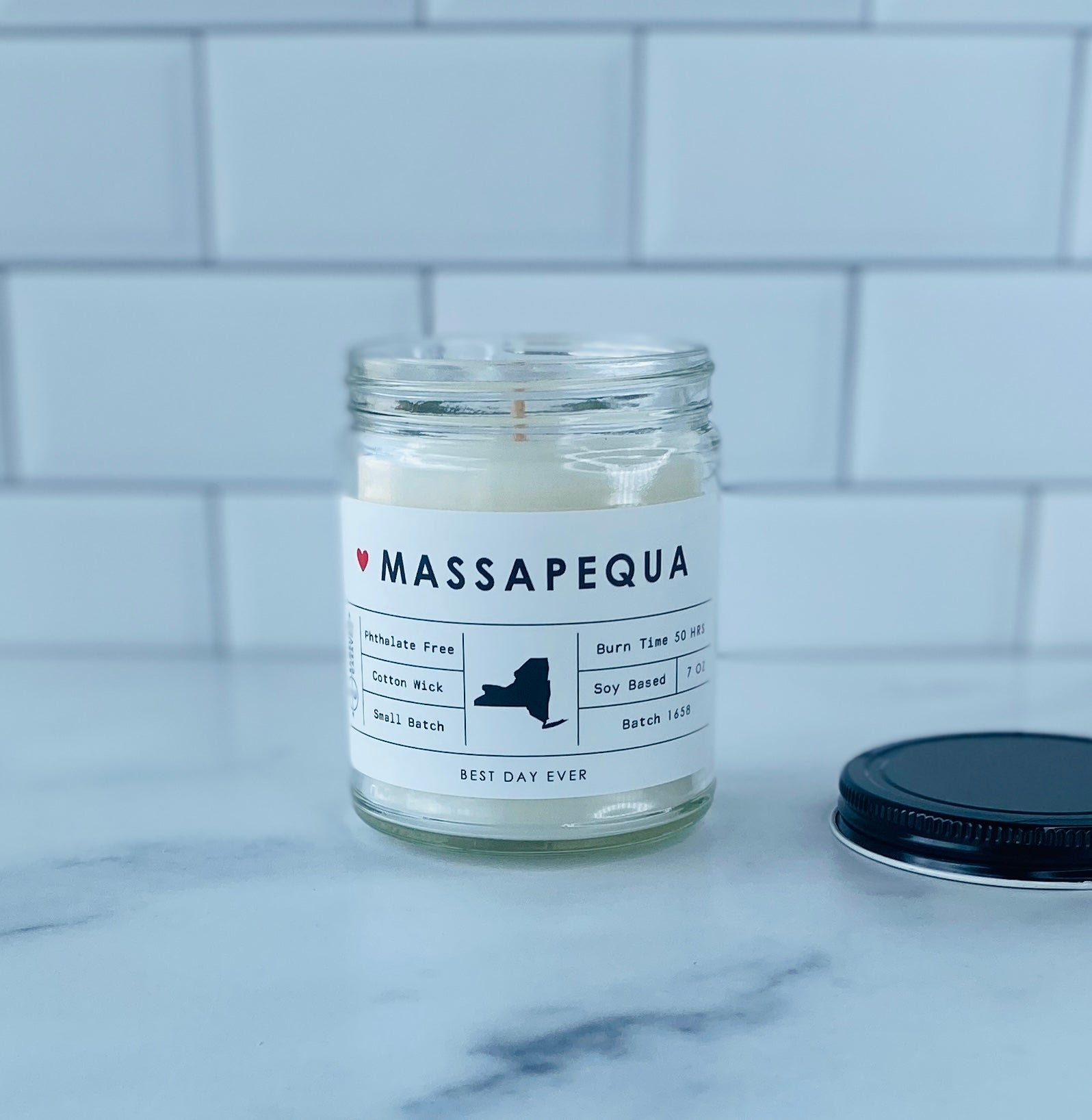 Massapequa, NY Candle