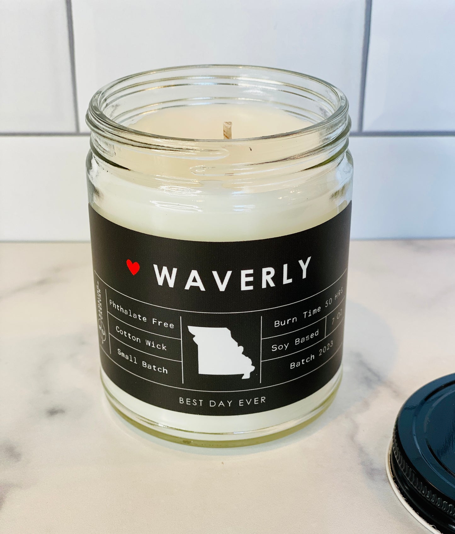 Waverly, MO Candle